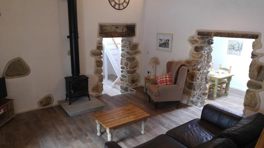 Villa The Barn At Cae Bach Gwalchmai Exterior foto