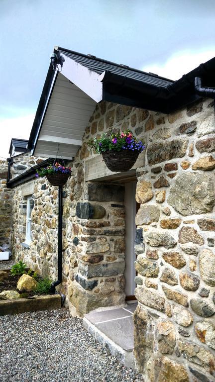 Villa The Barn At Cae Bach Gwalchmai Exterior foto